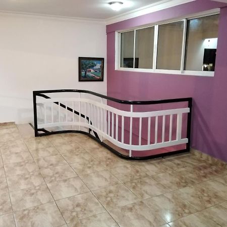 Hotel Samana Spring Zewnętrze zdjęcie
